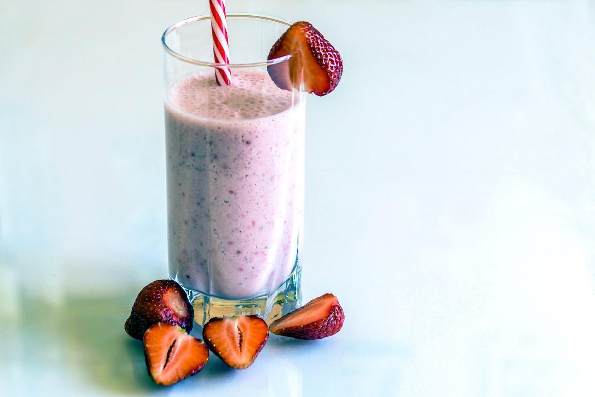 Smoothie με φράουλες και κεφίρ - iCooktoHeal Υγιεινές συνταγές για υγιείς ανθρώπους