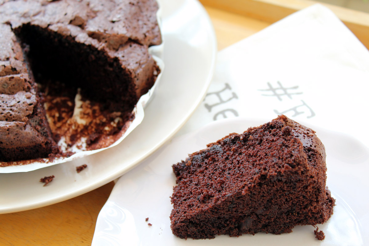 Κέικ σοκολάτας με ελαιόλαδο - iCooktoHeal Υγιεινές συνταγές για υγιείς ανθρώπους