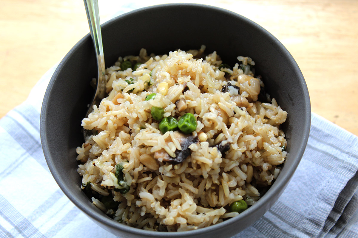 Ανατολίτικο ρύζι με μανιτάρια και σπανάκι - iCooktoHeal Υγιεινές συνταγές για υγιείς ανθρώπους