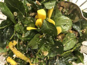 Σαλάτα με μάνγκο και κινόα - iCooktoHeal Υγιεινές συνταγές για υγιείς ανθρώπους