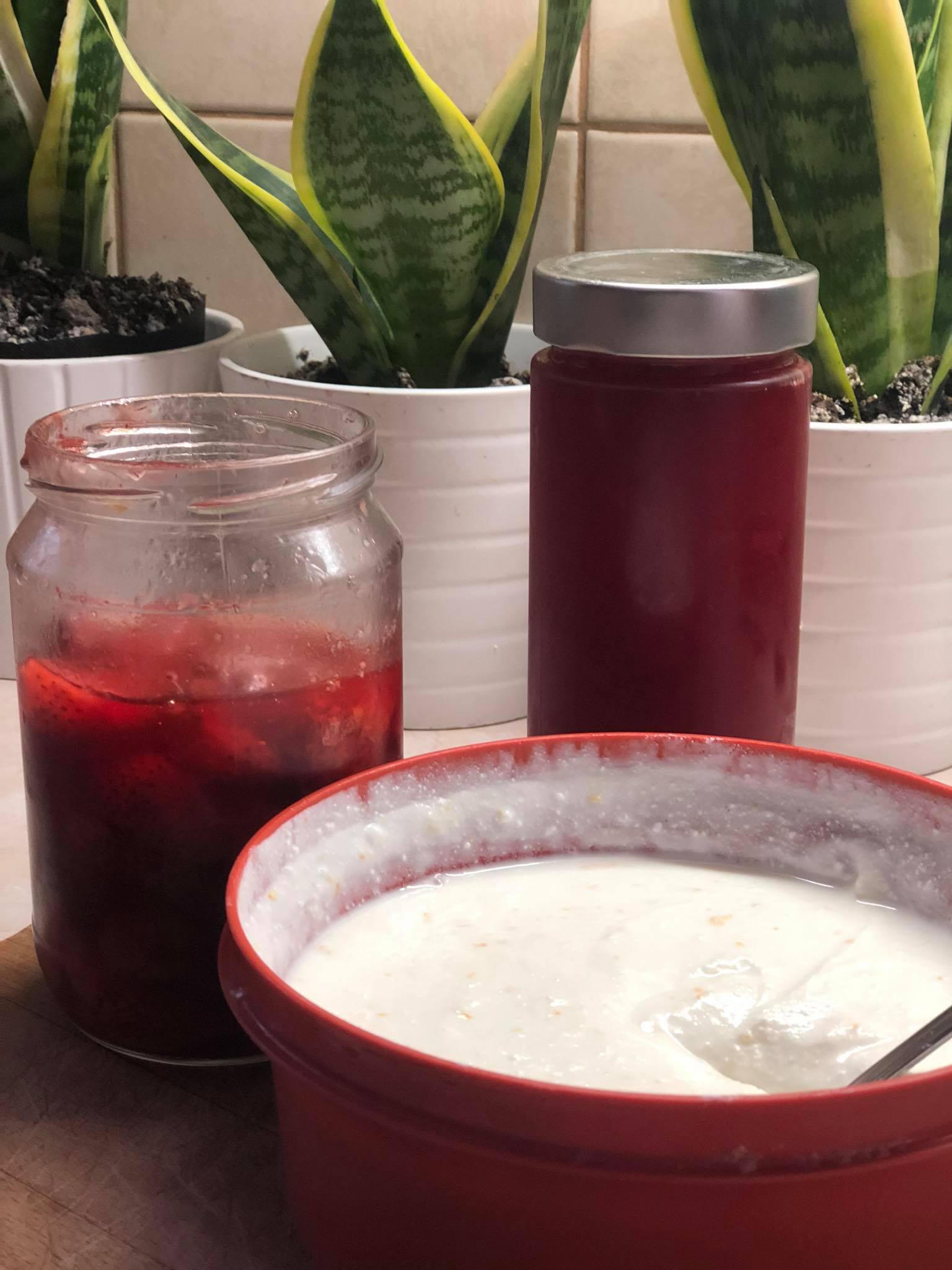 Δροσερή μους με γλυκό κουταλιού φράουλα - iCooktoHeal Υγιεινές συνταγές για υγιείς ανθρώπους
