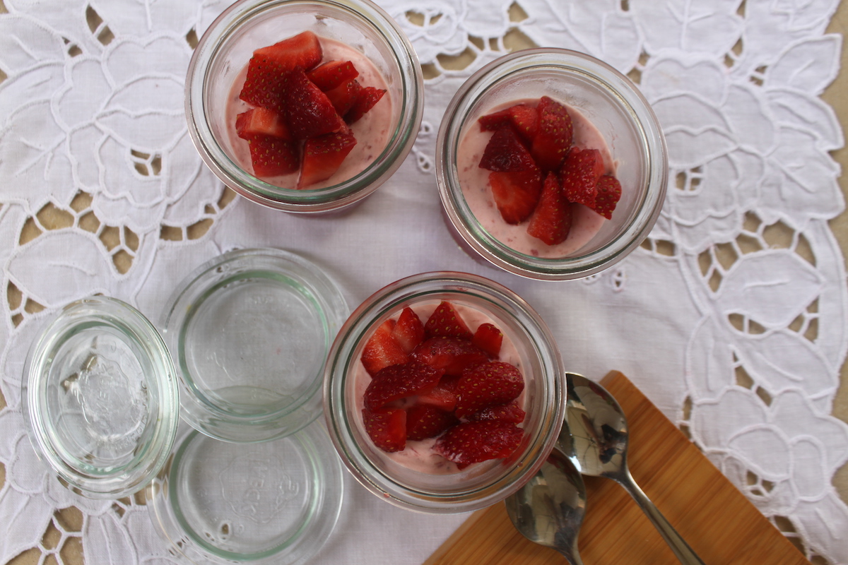 Εύκολη μους φράουλας - iCooktoHeal Υγιεινές συνταγές για υγιείς ανθρώπους
