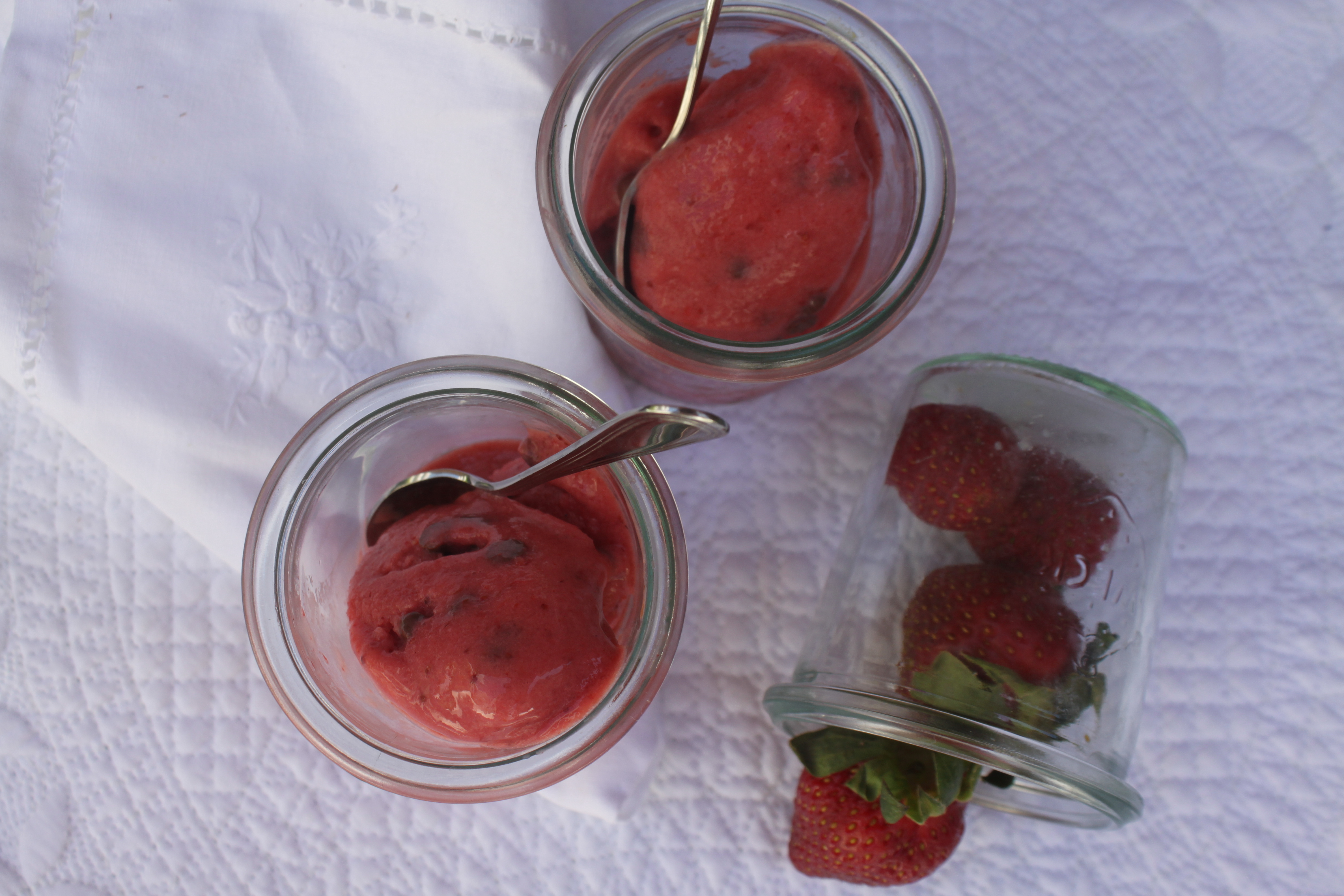 Παγωτό γιαούρτι με φράουλες - iCooktoHeal Υγιεινές συνταγές για υγιείς ανθρώπους