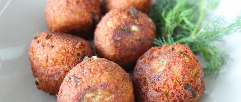 revithokeftedes-me-feta-