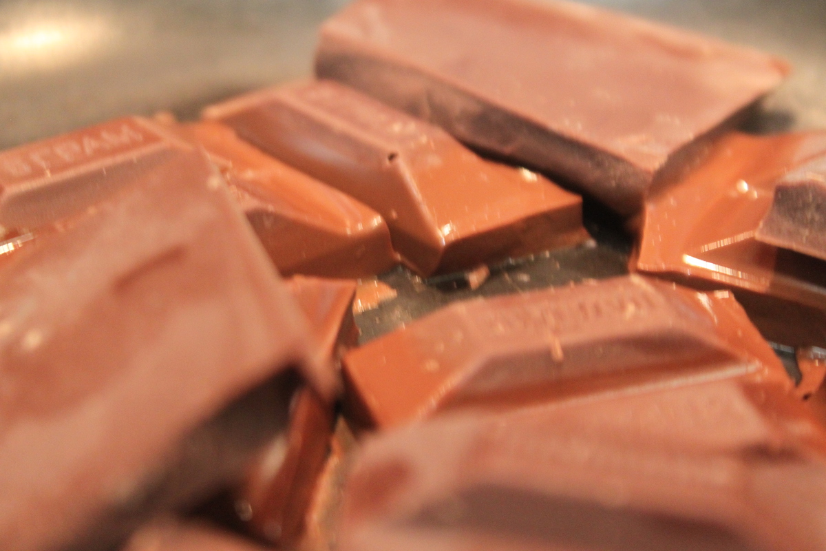 Εύκολα σοκολατάκια με 4 υλικά - iCooktoHeal Υγιεινές συνταγές για υγιείς ανθρώπους