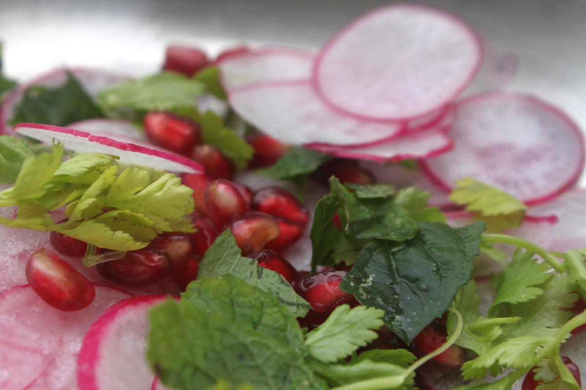 Σαλάτα με ψητή κολοκύθα και ρεβίθια - iCooktoHeal Υγιεινές συνταγές για υγιείς ανθρώπους