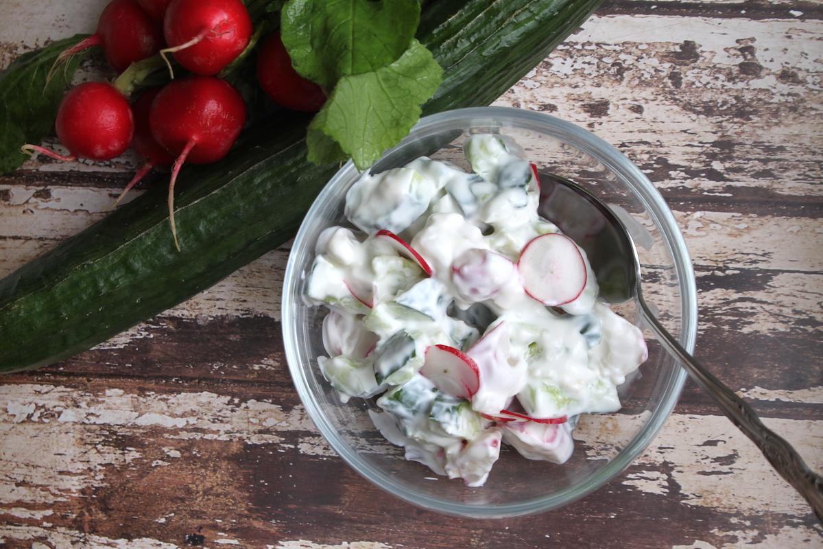 Αγγουράκι σαλάτα με ραπανάκια - iCooktoHeal Υγιεινές συνταγές για υγιείς ανθρώπους