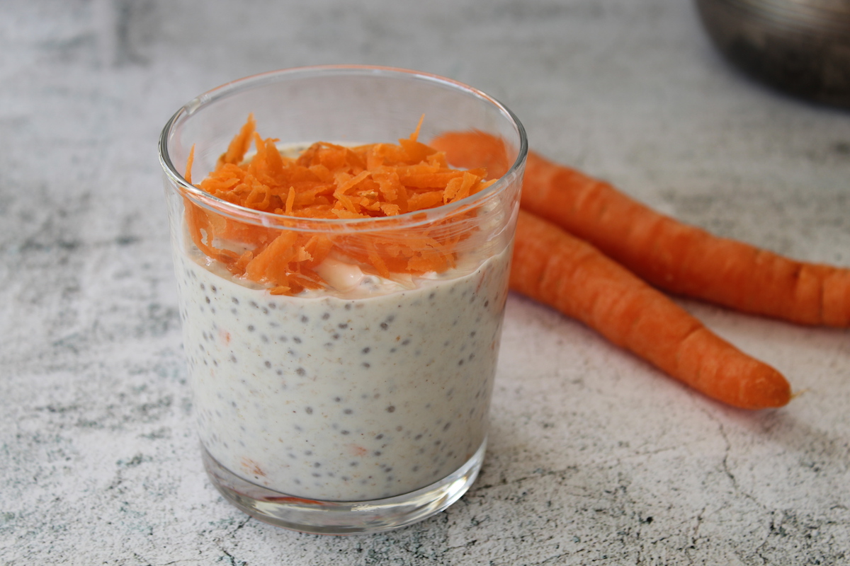 Overnight oats με γεύση carrot cake - iCooktoHeal Υγιεινές συνταγές για υγιείς ανθρώπους